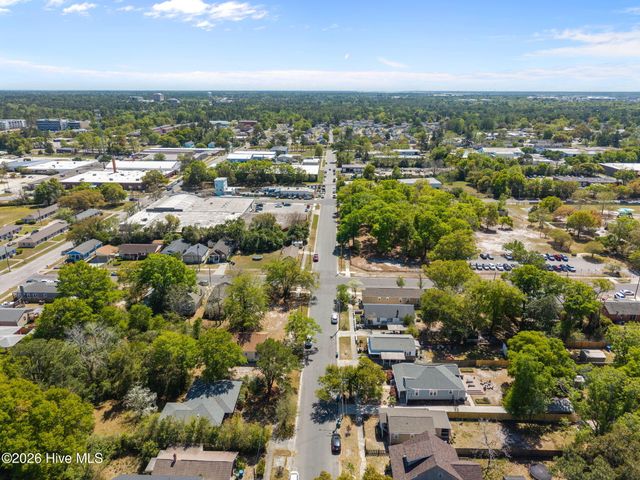 1016 S 12th Street, Wilmington, NC 28401