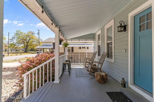 1016 S 12th Street, Wilmington, NC 28401