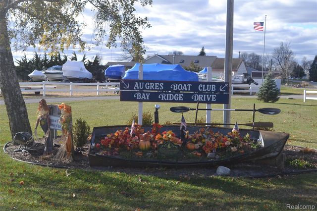 2347 E Bay Ridge Drive, Au Gres, MI 48703