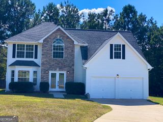 2112 Bradford Pear Circle SE, Conyers, GA 30013