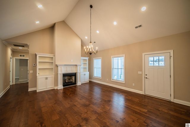 273 Walker Way, Paducah, KY 42001