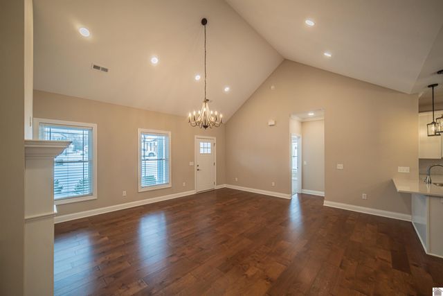 273 Walker Way, Paducah, KY 42001