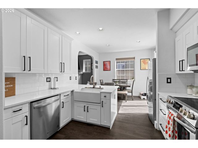 9231 N HAVEN Ave, Portland, OR 97203