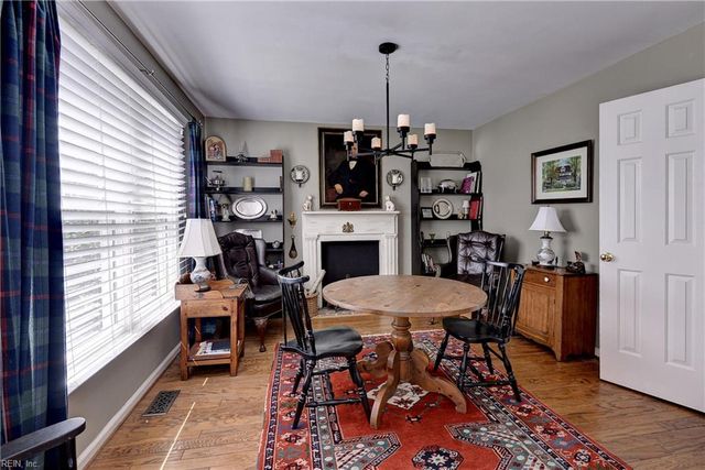 4906 Abbotsford Mews, Williamsburg, VA 23188