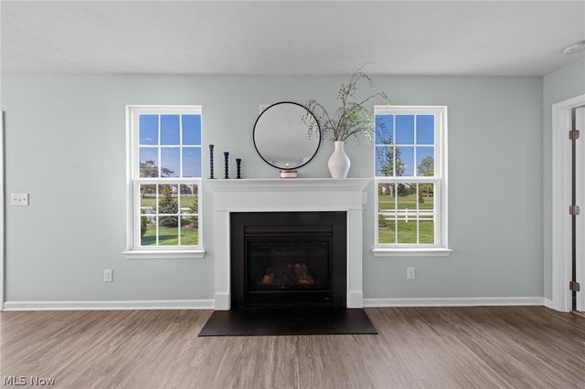 2135 Farroni Drive, Willoughby, OH 44094