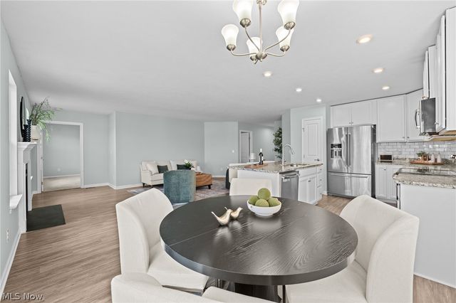 2135 Farroni Drive, Willoughby, OH 44094