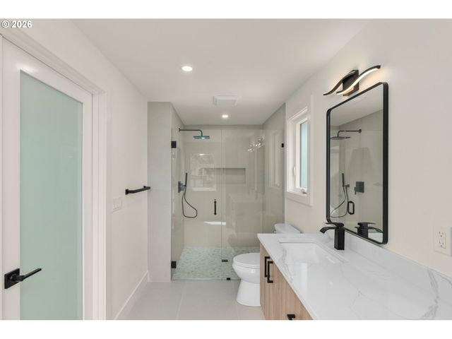16217 Sw SHELTON St, Beaverton, OR 97078