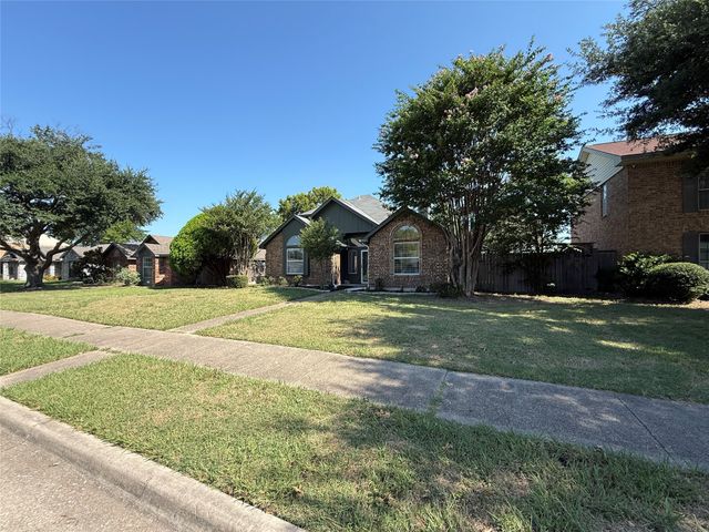 7913 Rice Drive, Rowlett, TX 75088