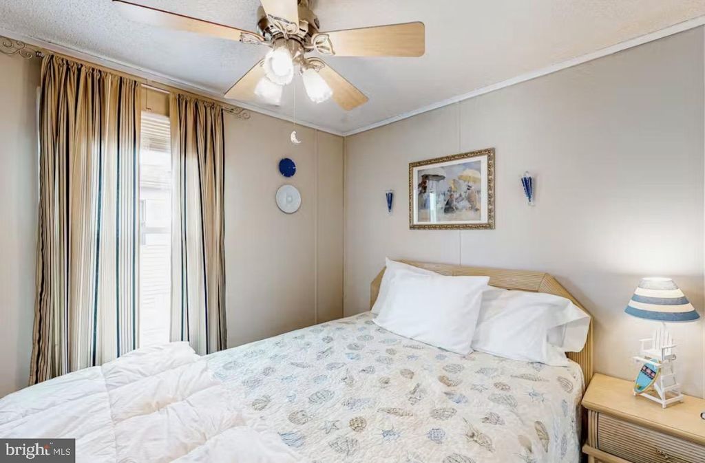 Image 19 of property listing at 700 GULF STREAM DR, Ocean City, MD 21842