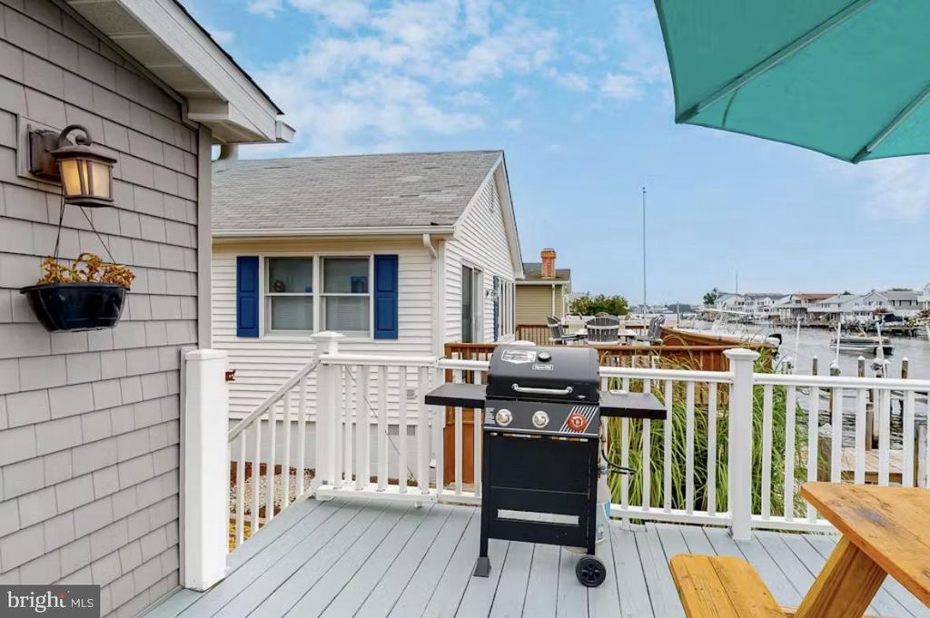 Image 21 of property listing at 700 GULF STREAM DR, Ocean City, MD 21842