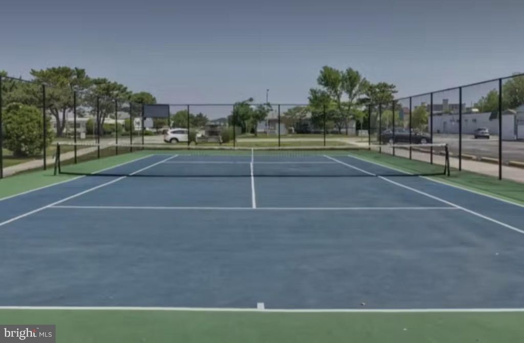 Image 22 of property listing at 700 GULF STREAM DR, Ocean City, MD 21842