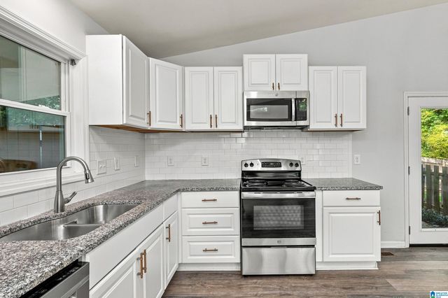 5152 BEACON DRIVE, Birmingham, AL 35210