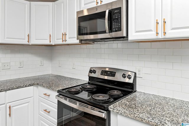 5152 BEACON DRIVE, Birmingham, AL 35210