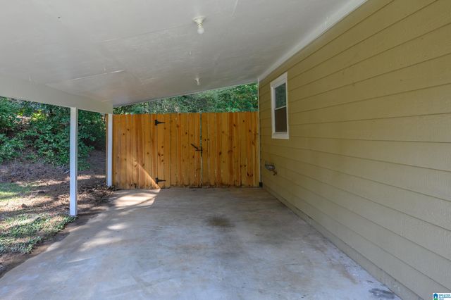 5152 BEACON DRIVE, Birmingham, AL 35210