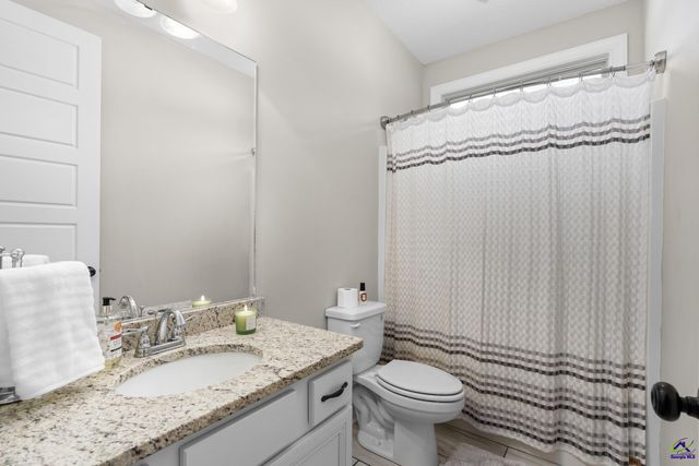 104 Abby Gail Lane, Perry, GA 31069