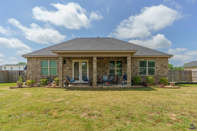 104 Abby Gail Lane, Perry, GA 31069