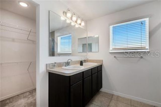 2230 CANYON BREEZE AVENUE, Kissimmee, FL 34746