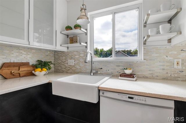 306 Chicago Street, St Louis, MO 63122