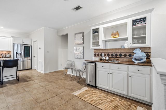 154 Villa Pt Apt C, Hot Springs, AR 71913