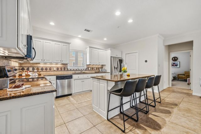154 Villa Pt Apt C, Hot Springs, AR 71913