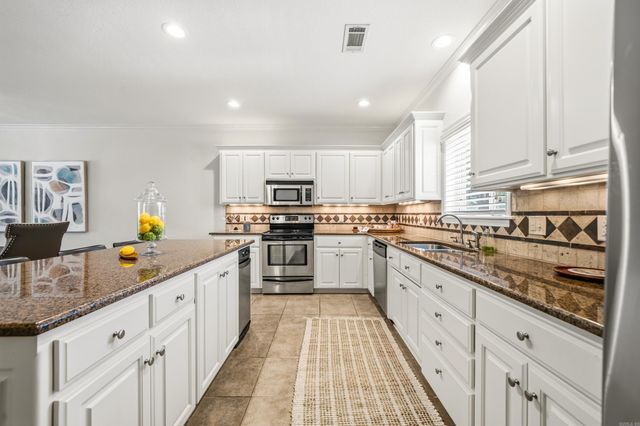 154 Villa Pt Apt C, Hot Springs, AR 71913