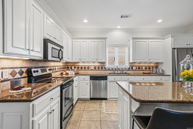 154 Villa Pt Apt C, Hot Springs, AR 71913