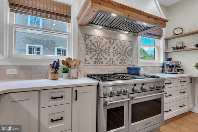 4 SOUTHGATE AVE, Annapolis, MD 21401