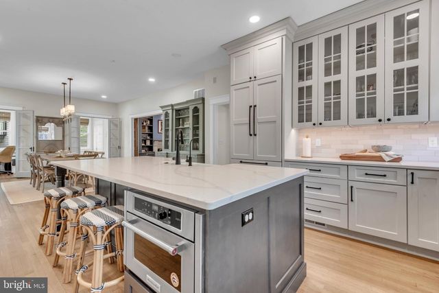 4 SOUTHGATE AVE, Annapolis, MD 21401