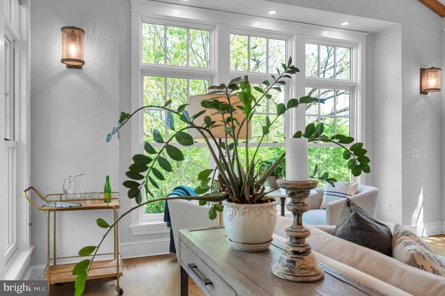 4 SOUTHGATE AVE, Annapolis, MD 21401