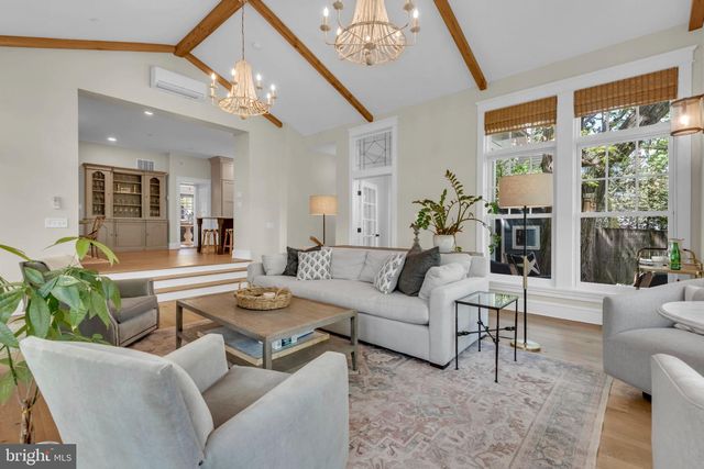 4 SOUTHGATE AVE, Annapolis, MD 21401