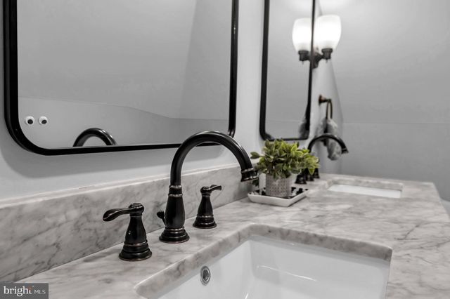 4 SOUTHGATE AVE, Annapolis, MD 21401