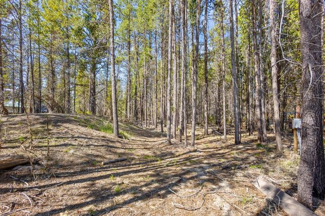 16320 Blacktail Lane, Bend, OR 97707
