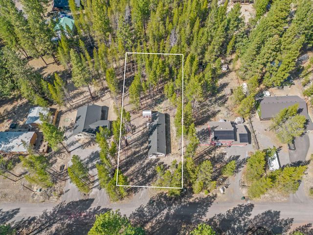 16320 Blacktail Lane, Bend, OR 97707