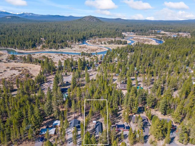 16320 Blacktail Lane, Bend, OR 97707