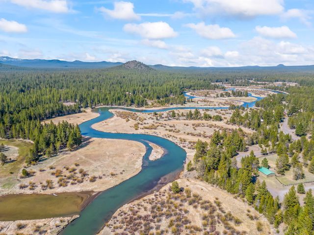 16320 Blacktail Lane, Bend, OR 97707