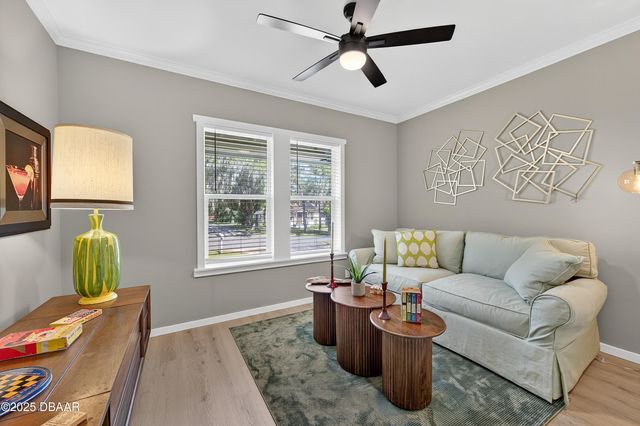 121 12th Street, Holly Hill, FL 32117