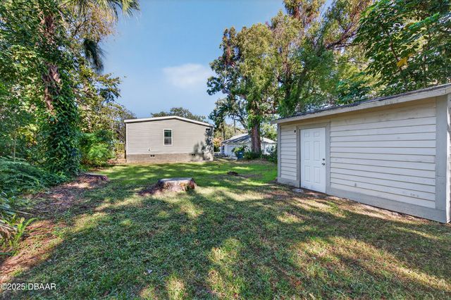 121 12th Street, Holly Hill, FL 32117