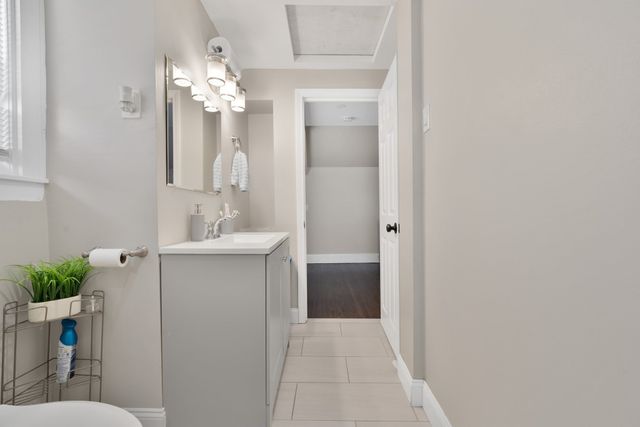 374 Ashley Blvd, New Bedford, MA 02745