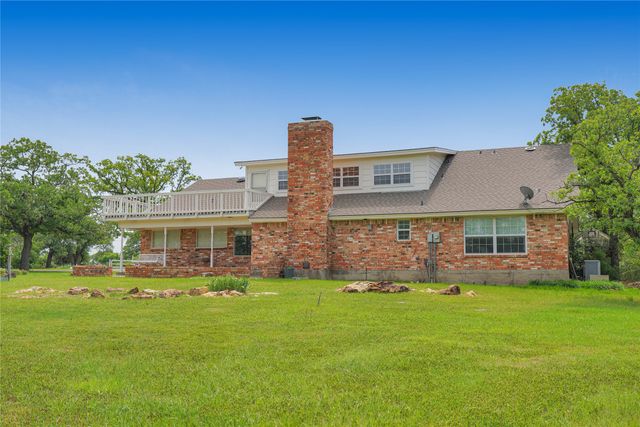 290 Burwick Road, Jacksboro, TX 76458