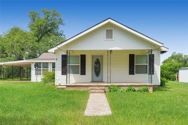 290 Burwick Road, Jacksboro, TX 76458