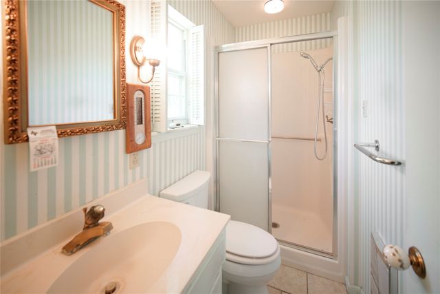 290 Burwick Road, Jacksboro, TX 76458