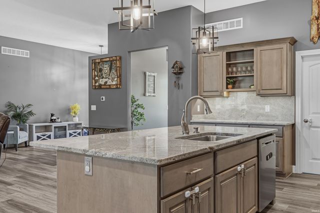18111 Lima Road, Huntertown, IN 46748