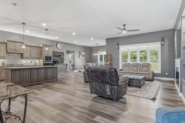 18111 Lima Road, Huntertown, IN 46748