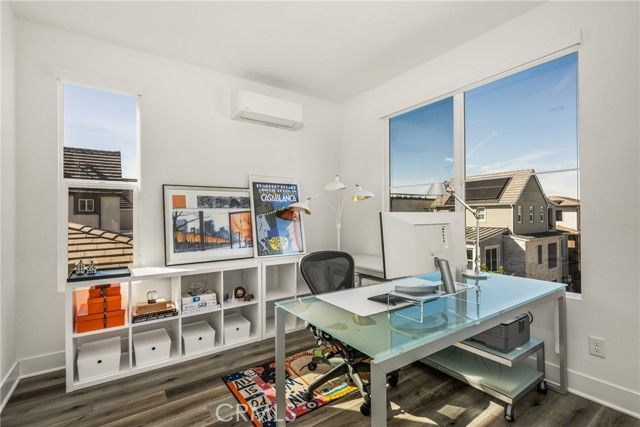 201 Lynx, Irvine, CA 92618