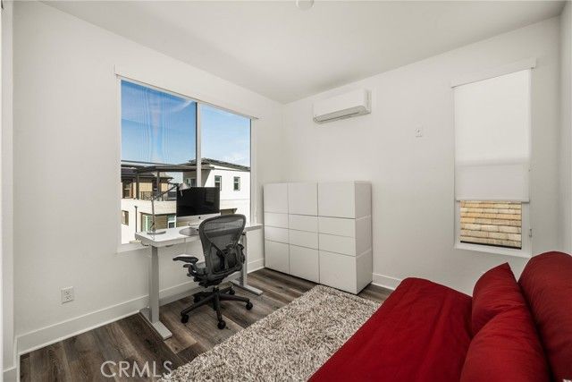 201 Lynx, Irvine, CA 92618