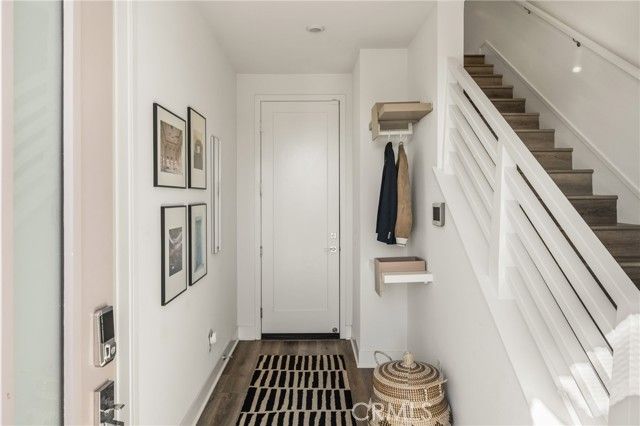 201 Lynx, Irvine, CA 92618