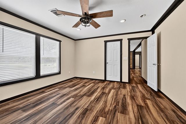 2869 Ranch Road, Whitesboro, TX 76273