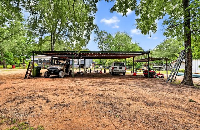 2869 Ranch Road, Whitesboro, TX 76273
