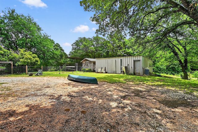 2869 Ranch Road, Whitesboro, TX 76273