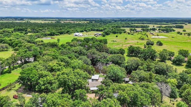 2869 Ranch Road, Whitesboro, TX 76273